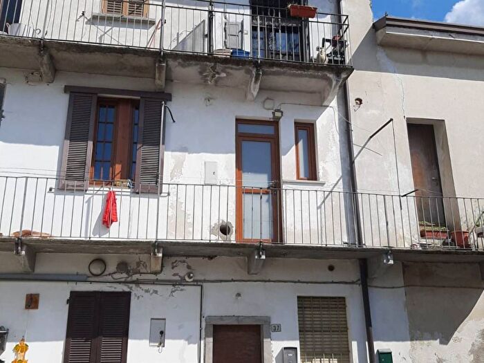 Appartamento monolocale in affitto in Via Monte Santo, Centro, Giussano