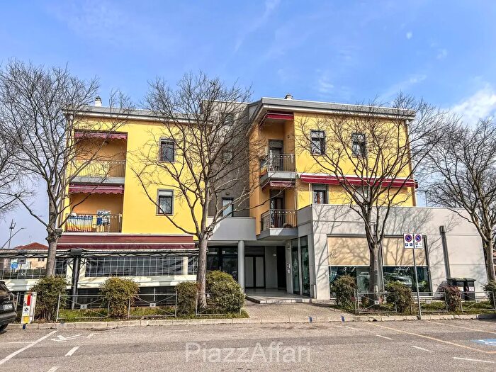 Appartamento quadrilocale in vendita in Via I° Maggio, Piove Di Sacco