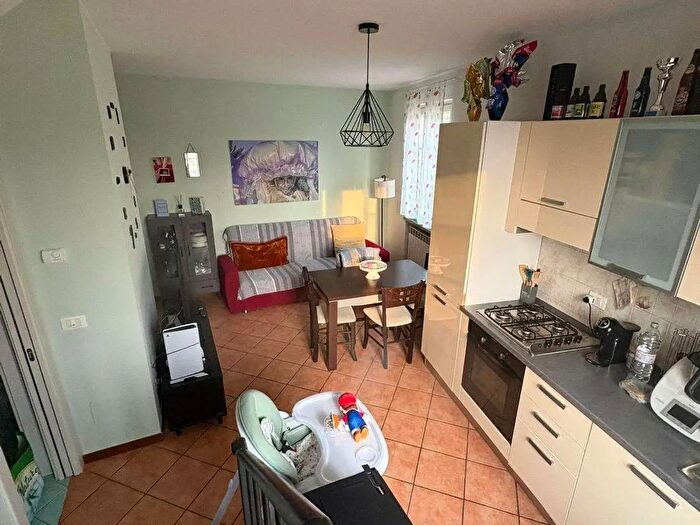 Appartamento trilocale in vendita in Via della Madonnina, Capannori