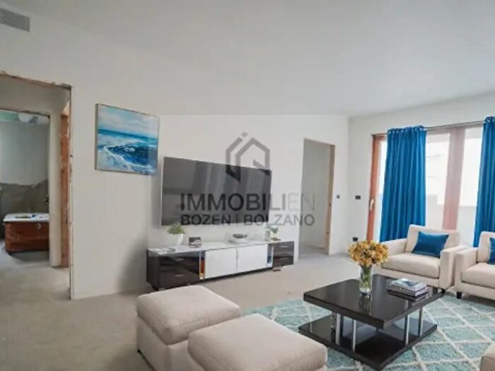 Appartamento quadrilocale in vendita in Via Renon, Bolzano