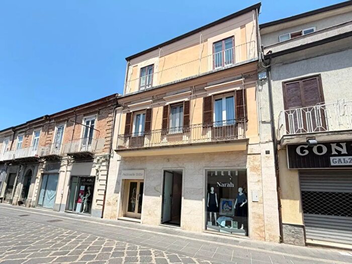 Appartamento quadrilocale in vendita in Corso Vittorio Emanuele III, Vibo Valentia