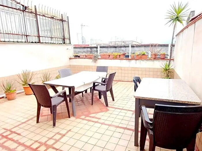 Appartamento trilocale in vendita in Garibaldi, Torre Annunziata