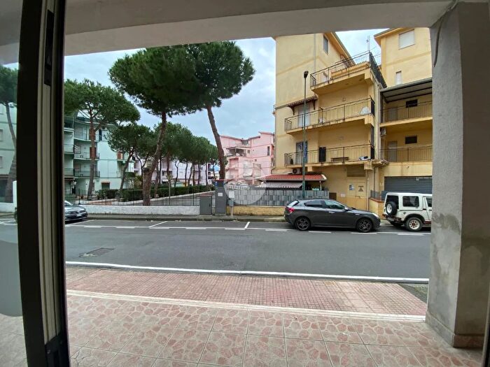 Appartamento in vendita in Via Giuseppe Saragat, Scalea