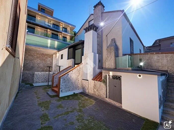 Casa bilocale in vendita in Via Principe Umberto, Fisciano