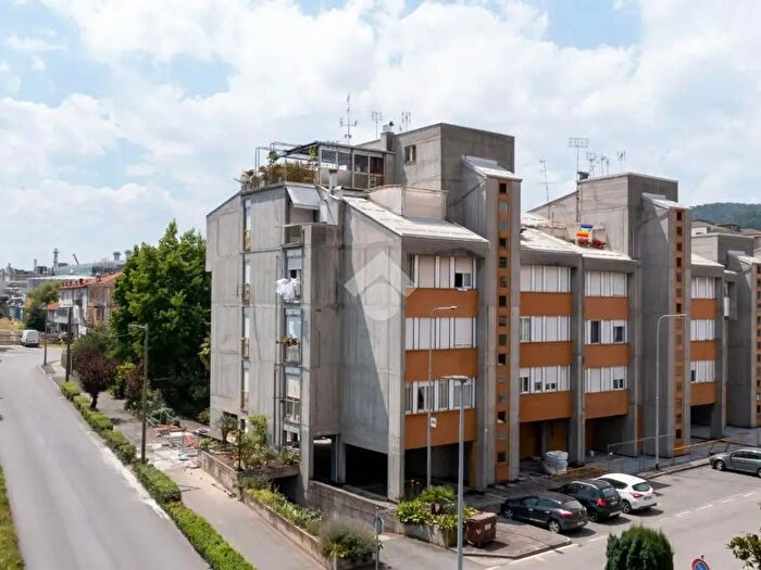 Appartamento trilocale in vendita in Via Vincenzo Cima, Verzuolo