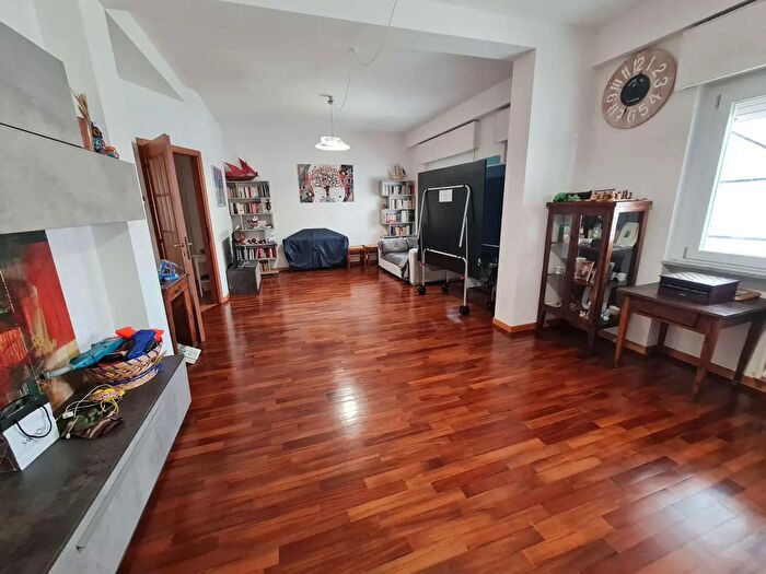 Appartamento quadrilocale in vendita in Ancona