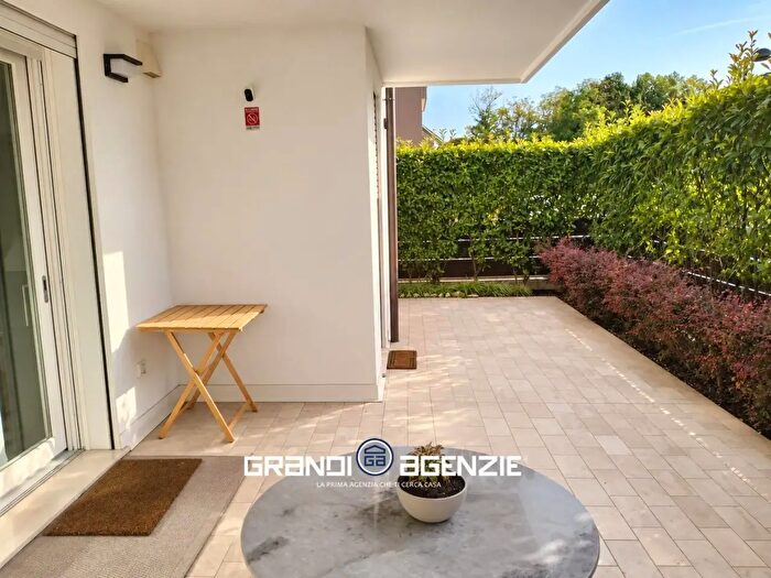 Appartamento quadrilocale in vendita in Via Giuseppe Taliercio, Spresiano
