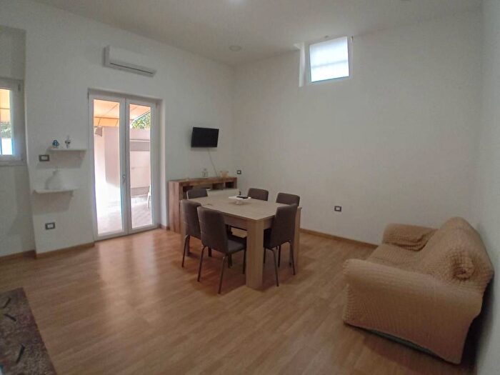 Appartamento bilocale in affitto in Via Giugliani, Centro, Ottaviano