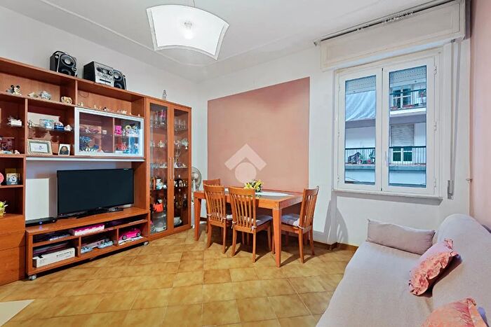 Appartamento trilocale in vendita in Via Giobatta Casoni, La Spezia