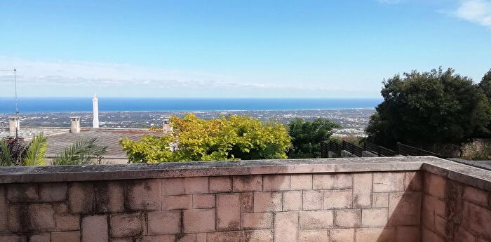 Casa quadrilocale in vendita in Fasano