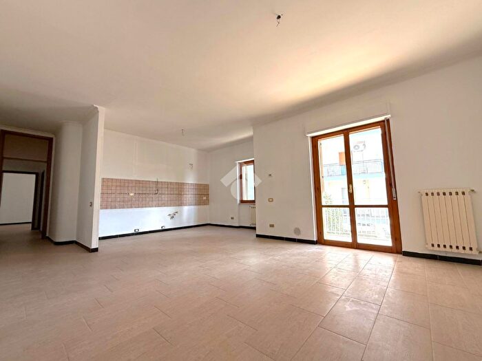 Appartamento trilocale in vendita in Via Don Sturzo, San Giovanni Rotondo