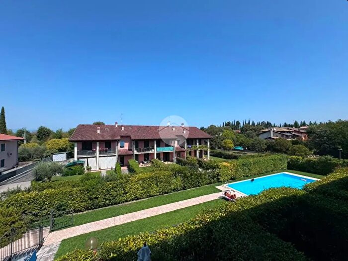 Appartamento bilocale in vendita in Via Cascinale, Peschiera Del Garda