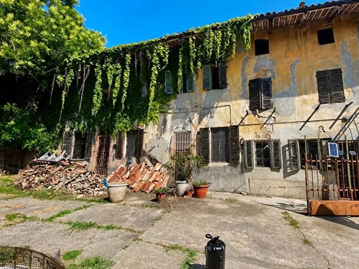 Casa quadrilocale in vendita in Via Motta, Castelletto Merli