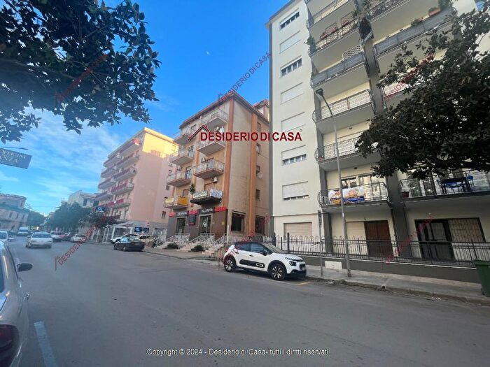 Appartamento con 5 locali in vendita in Via Dante Alighieri Bagheria Pa Italia, Bagheria