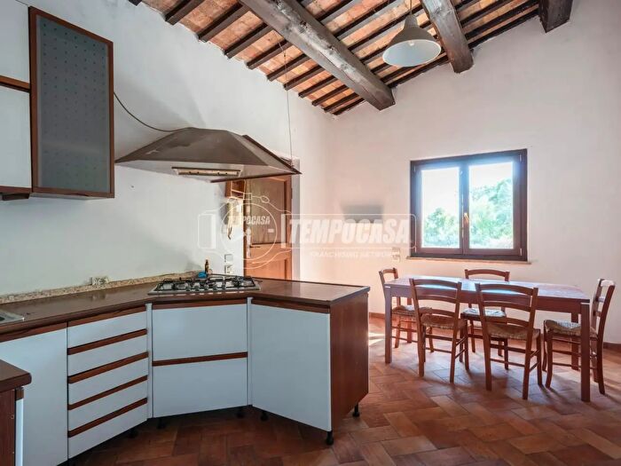 Casa con 5 locali in vendita in Civitanova Marche