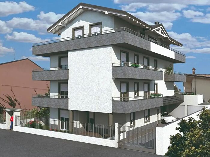 Appartamento bilocale in vendita in Via MC Mahon, Parabiago