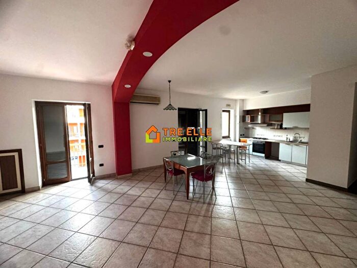 Appartamento quadrilocale in affitto in Corso Umberto I, Centro, Marigliano