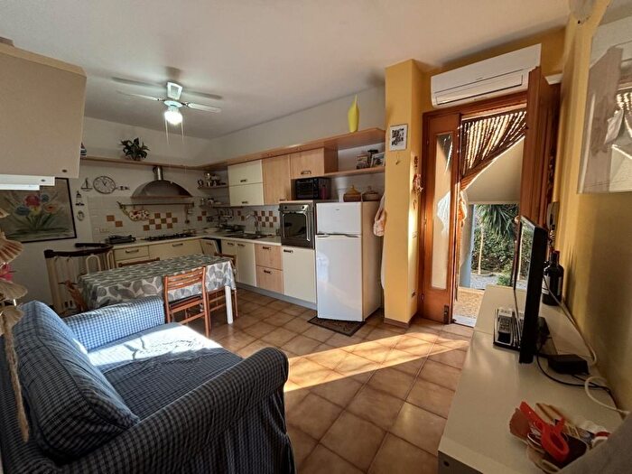 Appartamento bilocale in vendita in Rosignano Marittimo