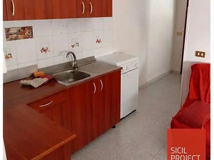 Appartamento bilocale in affitto in Corso Tukory, Palermo