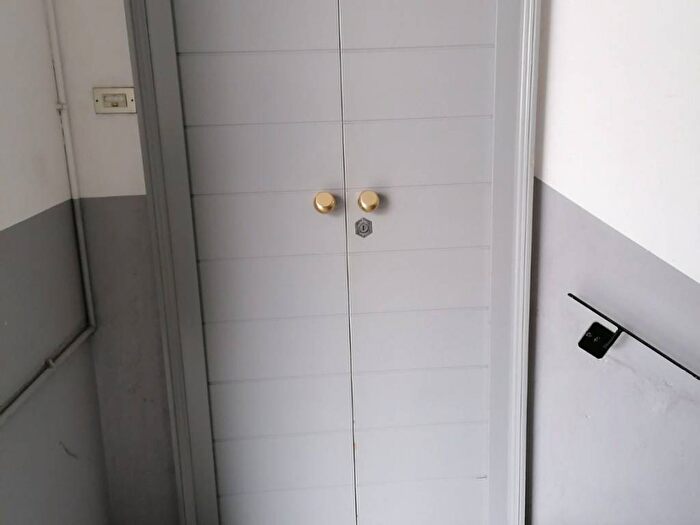 Appartamento trilocale in affitto in Via Magenta, San Carlo Stazione, Monza