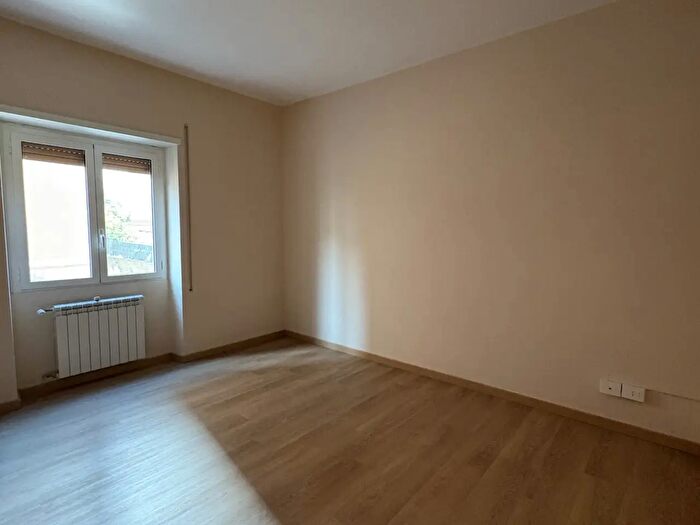 Appartamento trilocale in affitto in Via Marsala, Monterotondo