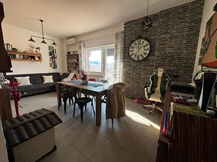 Appartamento trilocale in vendita in Contrada Colle Cisterna, Subiaco