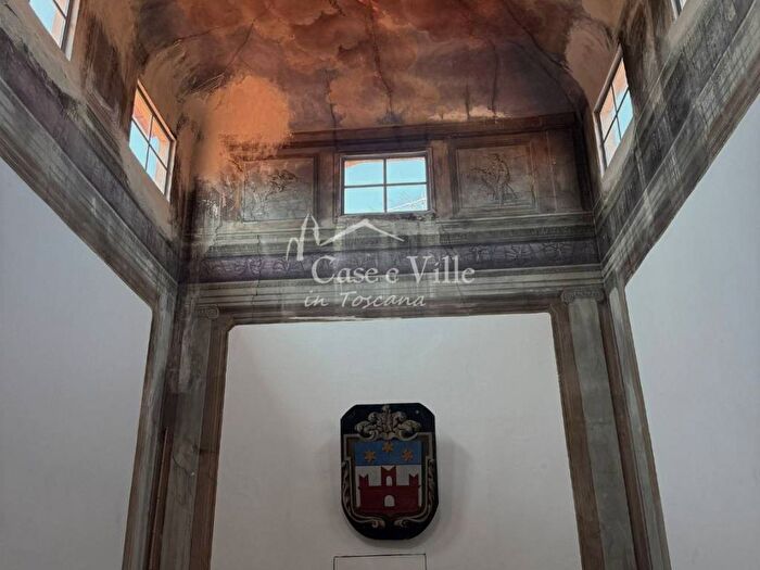 Appartamento trilocale in affitto in Piazza Sant'Agostino, Centro Storico Duomo, Prato
