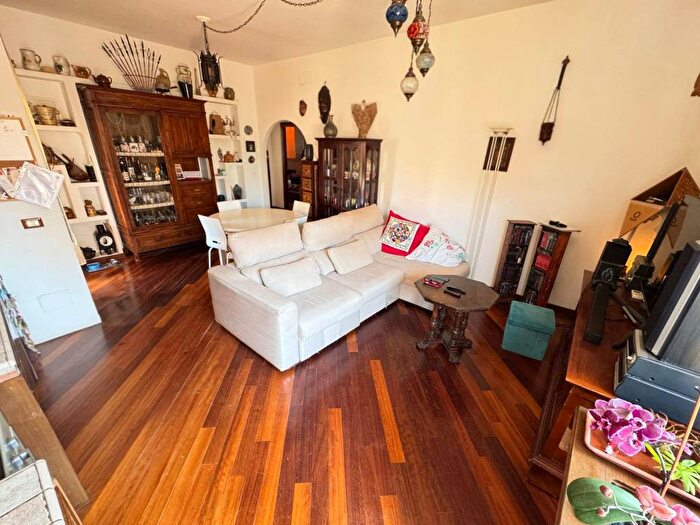 Appartamento quadrilocale in vendita in Via dei Buonvisi, Casetta Mattei Corviale, Roma