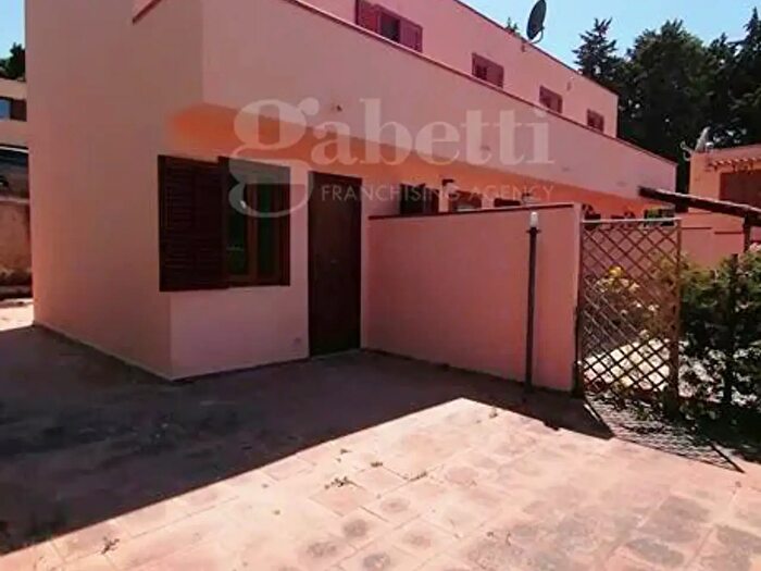 Casa bilocale in vendita in Contrada Nastasi, Pollina