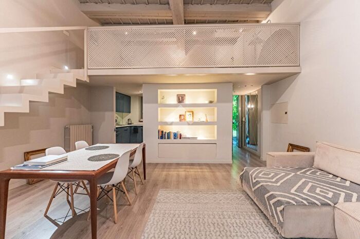 Appartamento bilocale in vendita in Via Santa Marta, Milano