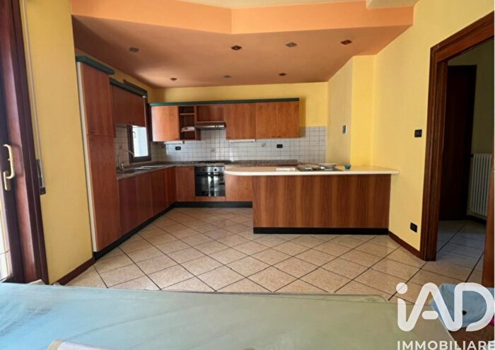 Appartamento con 6 locali in vendita in Via Legione Antonini, Vicenza