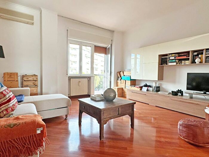 Appartamento trilocale in vendita in Viale Michelangelo, Foggia