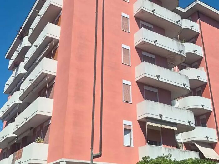 Appartamento bilocale in vendita in Via Indipendenza, Busto Arsizio