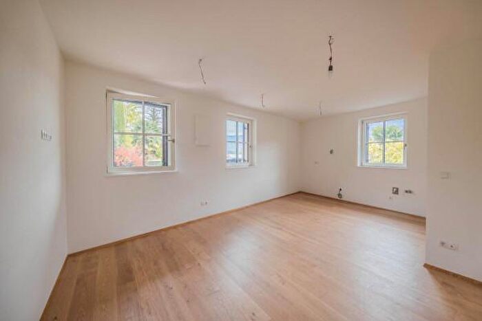 Appartamento trilocale in vendita in Via Molini, Termeno Sulla Strada Del Vino