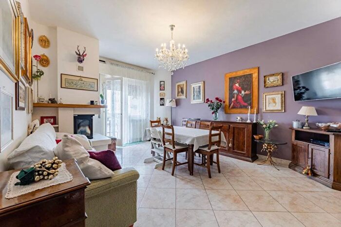 Appartamento quadrilocale in vendita in Indirizzo Via Loreto, Recanati