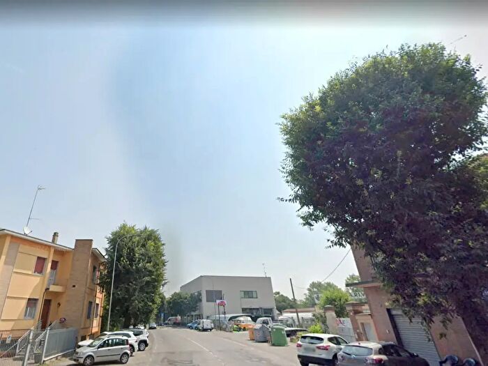 Appartamento trilocale in affitto in Via Zanardi Bonfiglio, Voghera