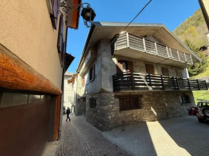 Appartamento trilocale in vendita in Via Madonna, Aprica