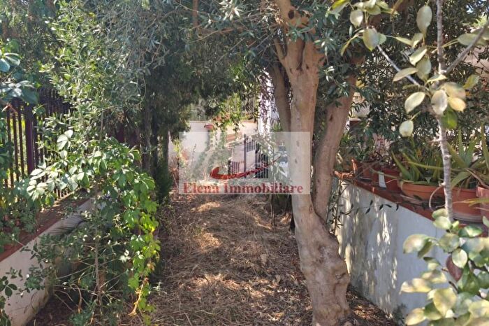 Casa con 5 locali in vendita in Alcamo