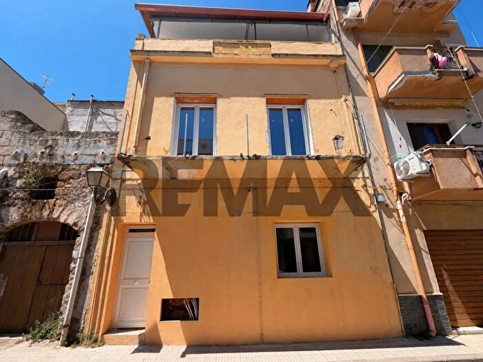 Appartamento quadrilocale in vendita in Via Archimede, Terrasini