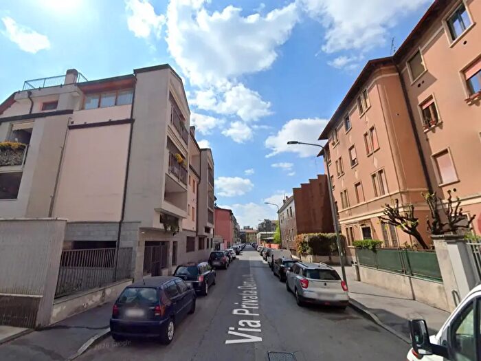 Appartamento monolocale in affitto in Via Privata Democrito, Milano