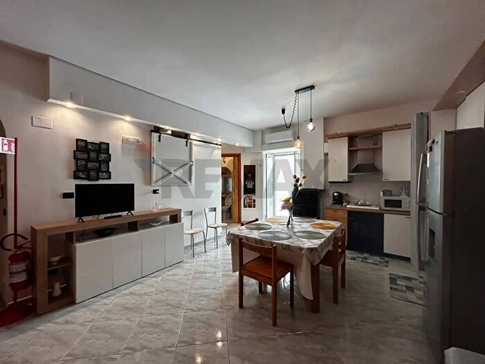 Appartamento quadrilocale in vendita in Via Santa Croce, Vieste