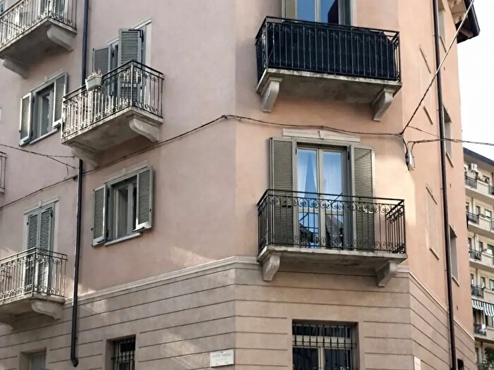 Appartamento quadrilocale in affitto in Via Giuseppe Francesco Medail, Torino