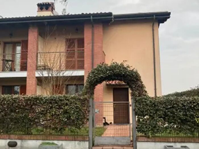 Casa trilocale in vendita in Via Vicedomino Vicedomini, Piacenza