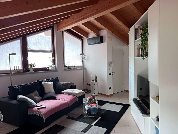 Casa trilocale in vendita in Rovereto