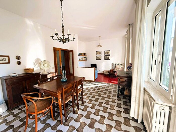 Appartamento con 5 locali in affitto in Via dellAcacia, Madonna Alta Prepo, Perugia