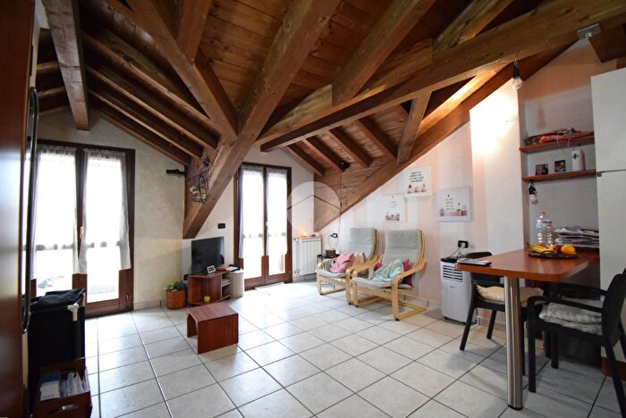 Appartamento monolocale in vendita in Via Alcide De Gasperi, Agrate Brianza