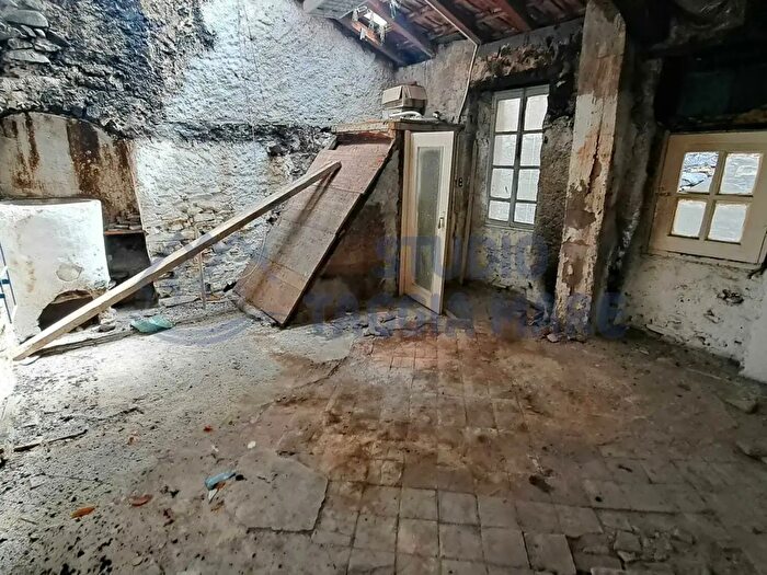 Appartamento quadrilocale in vendita in Via Fontana, Badalucco