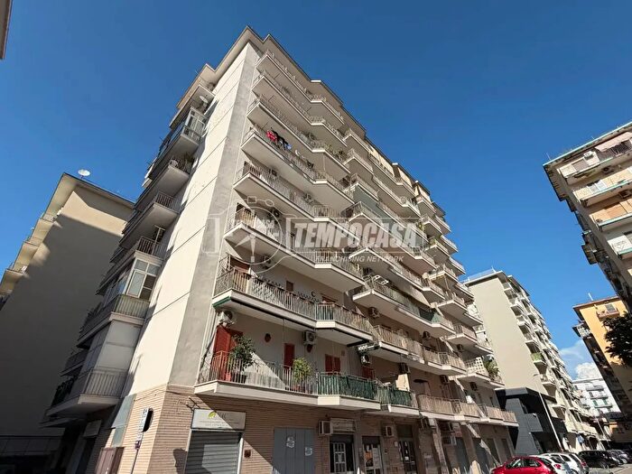 Appartamento trilocale in vendita in Via Michelangelo Merisi Caravaggio, Aversa
