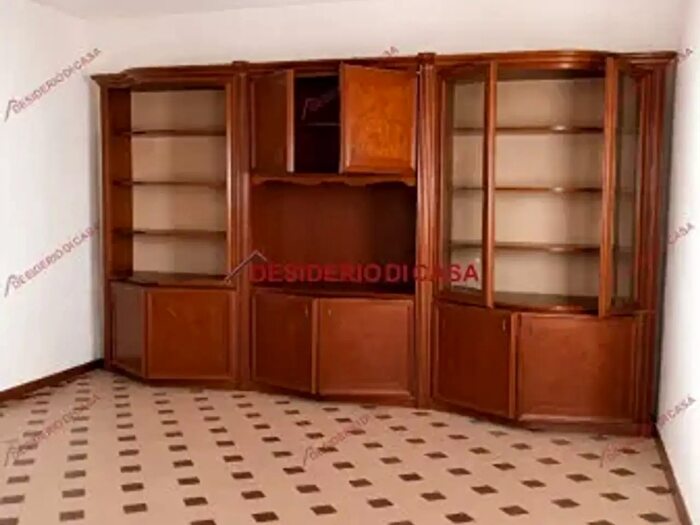 Casa bilocale in vendita in Via Serre, Cefalu