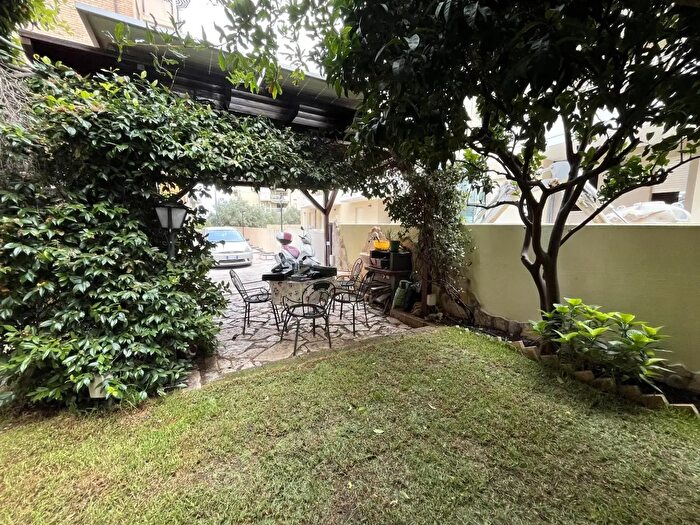 Casa con 8 locali in vendita in Via del Porto R, Vasto
